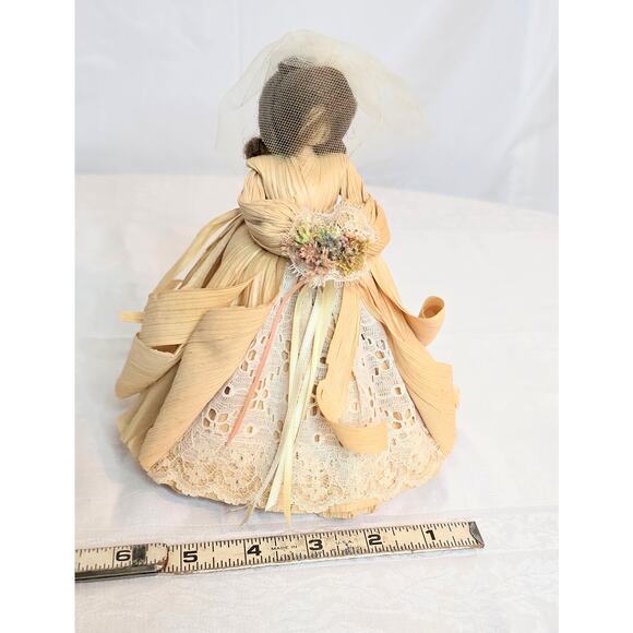 Vintage Bride Corn Husk Doll 7" Tall, 6" Wide Primitive Rustic Delicate - Picture 2 of 5